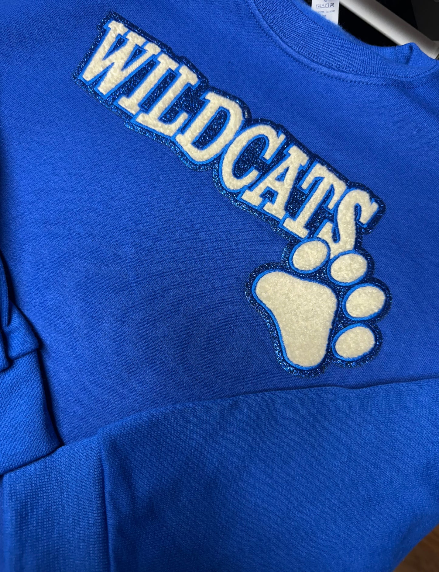 Wildcat YOUTH Chenille Glitter Sweatshirt